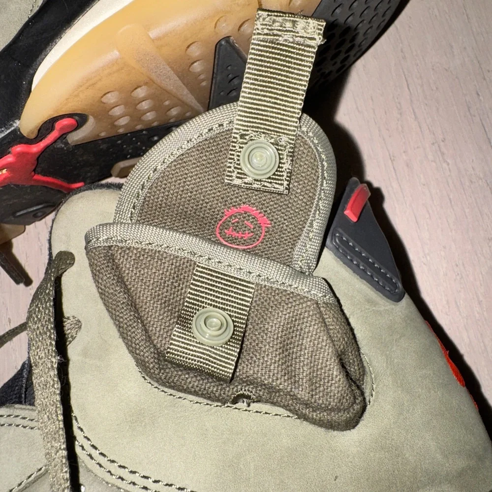Nike Jordan 6 Retro Travis Scott GS 6Y